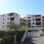 Appartement Equipe Pour 4 Pers Avec Parking Prive A 2 Min De La Au Grau-du-roi - Fr-1-307-210 Le Grau-du-Roi